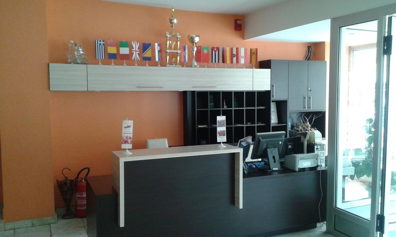 Motel Park Rogatica Екстериор снимка