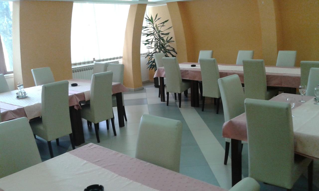 Motel Park Rogatica Екстериор снимка